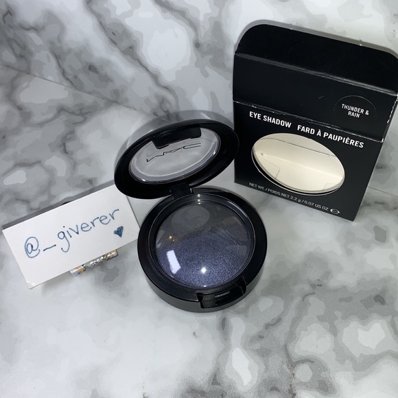 NIB Thunder & Rain Mineralized Eyeshadow Duo MAC - Picture 3 of 14